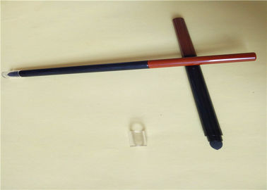 ออพชั่นปากกาอายไลเนอร์อัตโนมัติด้วยตัวเอง Sharpening Plastic Tubes รูปทรงเพรียวบางสีแดง