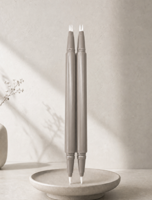 บล็อกบริษัทล่าสุดเกี่ยวกับ Dual‑Ended Tank Cosmetic Pen E‑870 | Felt Tip with 2‑Prong & 4‑Prong Fork Tip Options