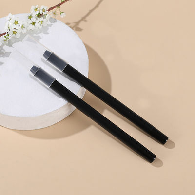 โลโก้สีที่กําหนดเอง พิมพ์พลาสติก เปลือกเปล่า Liner Tube Package Container Slim Lipliner Tube วัสดุที่สามารถวางแผนได้