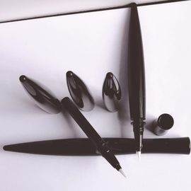 ราคาดี วัสดุ ABS Eyeliner Pencil Packaging รูปทรงเรียบง่ายกับสีใด ๆ ออนไลน์